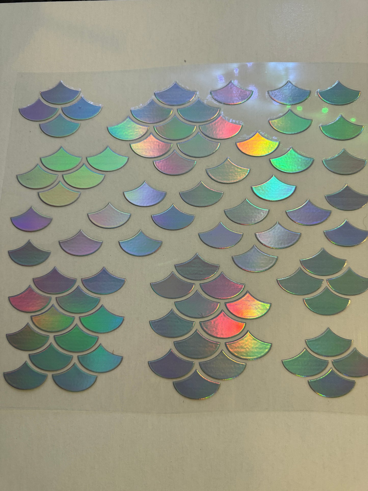 #20-HOLOGRAPHIC MERMAID SCALES